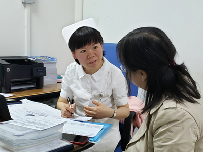 腫瘤護(hù)理咨詢門診暨教育咨詢服務(wù)正式開(kāi)診，為患者提供全方位支持